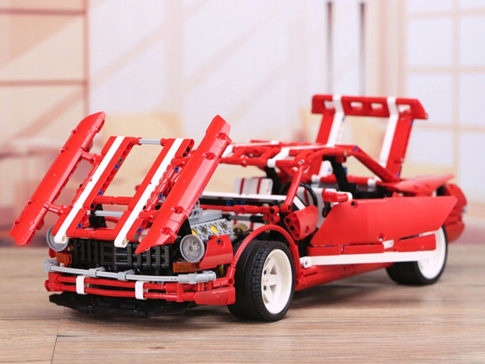 Конструктор Xingbao аналог Lego MOC 1352 Красный muscle car Chevrolet Camaro SS