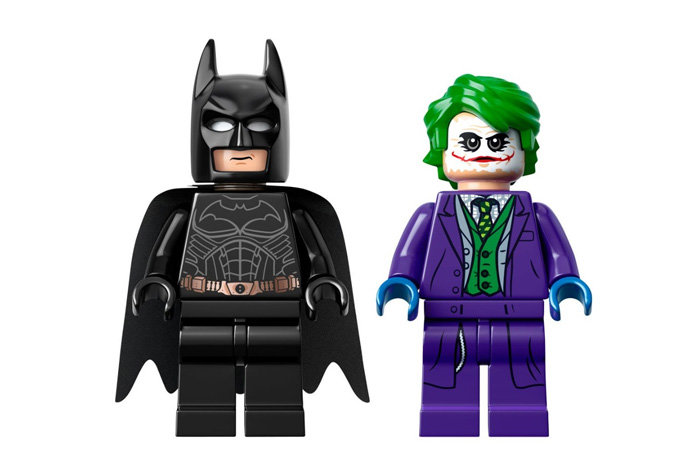 Конструктор King (Lepin) аналог Lego Super Heroes 76023 Бэтмобиль Тумблер