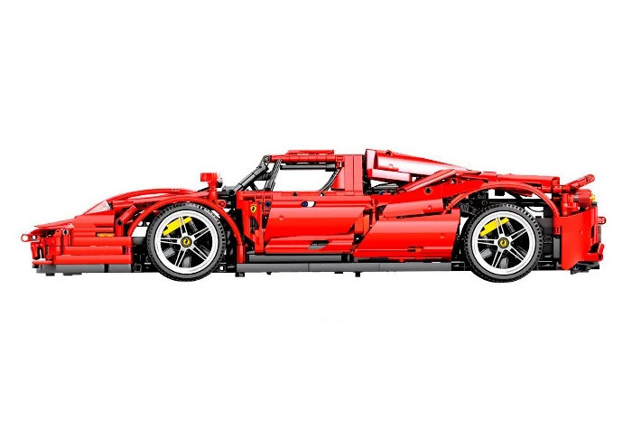 Конструктор Sembo Block Суперкар Ferrari Enzo на радиоуправлении