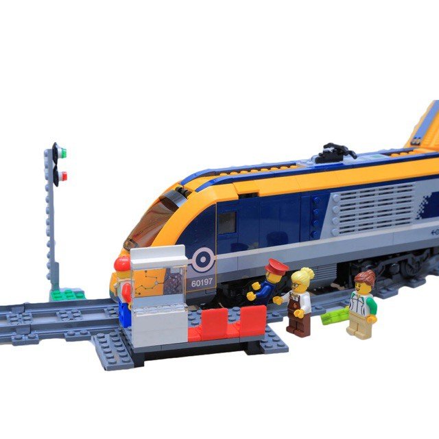 Конструктор Lion King аналог Lego City 60197 Пассажирский поезд