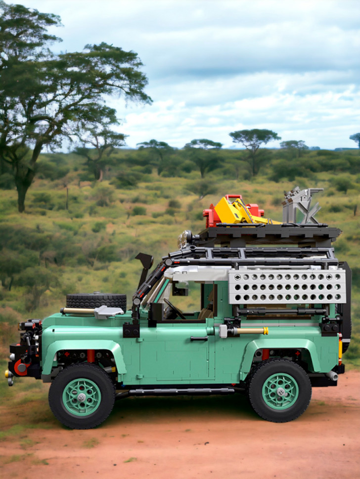 Конструктор Icons 10317 Внедорожник Land Rover Classic Defender 90