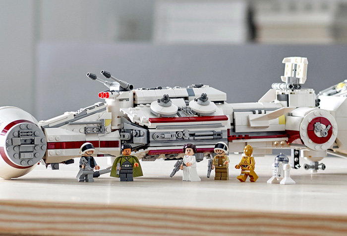 Конструктор LARI аналог LEGO 75244 Тантив IV