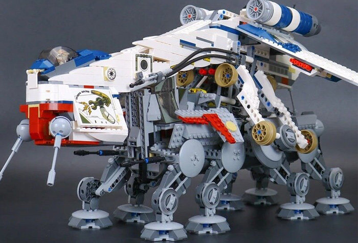 Конструктор King (Lepin) аналог Lego Star Wars 10195 Десантный корабль республиканцев и шагающий робот AT-OT