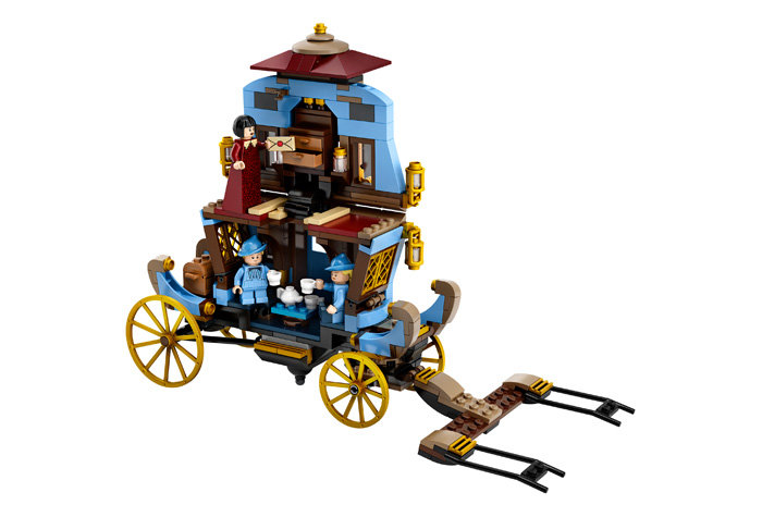 Конструктор LARI аналог LEGO 75958 Карета школы Шармбатон: приезд в Хогвартс