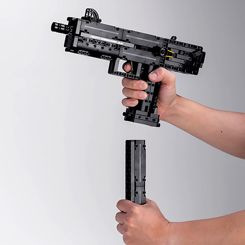 Конструктор Mould King Пистолет-пулемёт Ingram MAC-10