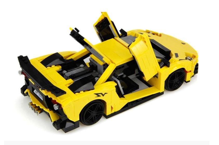Конструктор Xingbao аналог Lego MOC 2695 Спорткар Lamborghini Aventador SuperVeloce