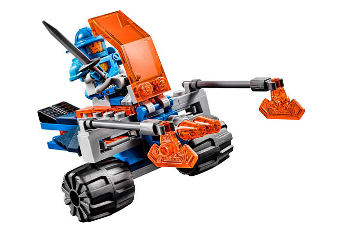 Конструктор LEGO Nexo Knights Королевский боевой бластер