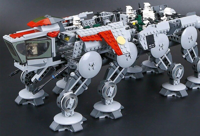 Конструктор King (Lepin) аналог Lego Star Wars 10195 Десантный корабль республиканцев и шагающий робот AT-OT