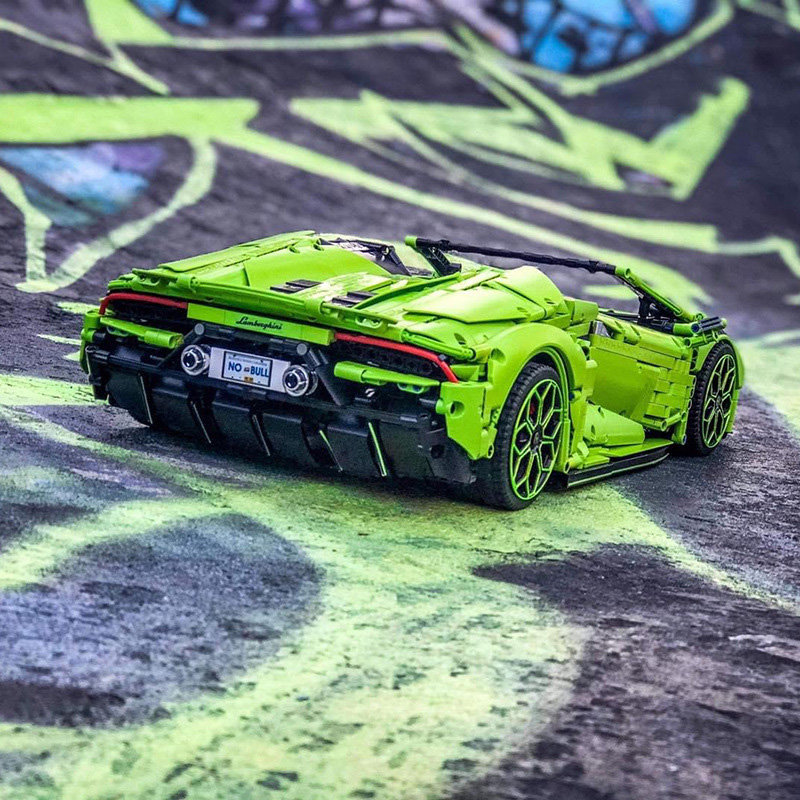 Конструктор Super 18K Спорткар Lamborghini Huracan EVO RWD