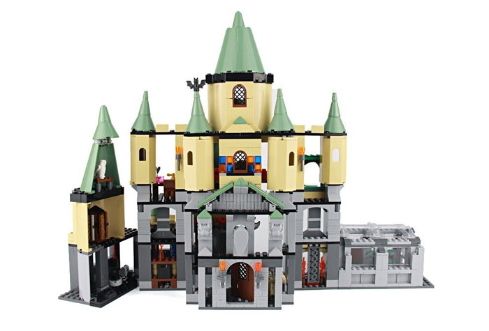 Конструктор LELE аналог Lego 5378 Волшебный замок Хогвартс
