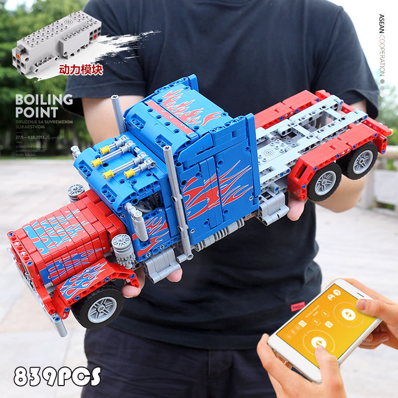 Конструктор Mould King Грузовик Peterbilt 389 (Optimus Prime) на радиоуправлении