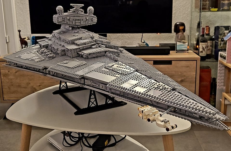 Конструктор LARI аналог Lego Star Wars 75252 Имперский звёздный разрушитель