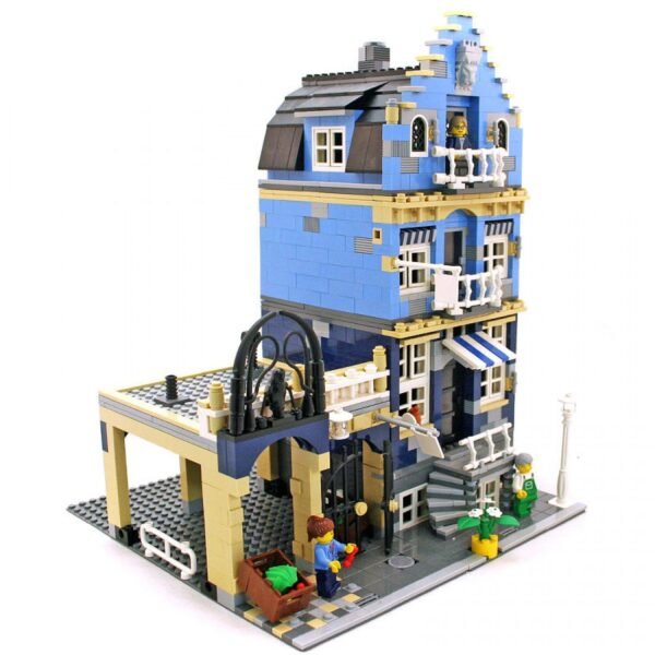 Конструктор Lion King аналог Lego Creator 10190 Торговая улица