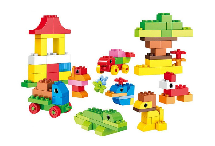 Конструктор Kids Home Toys Забавные животные в тележке