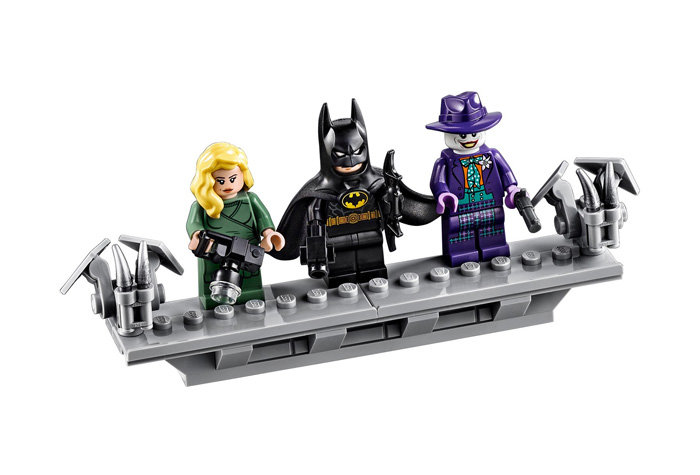 Конструктор JiSi Bricks (Decool) аналог Lego 76139 DC Super Heroes 1989 Batmobile