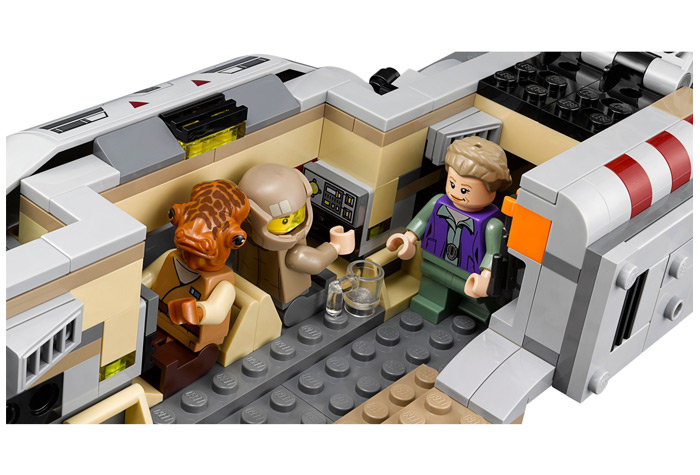 Конструктор LEGO Star Wars Военный транспорт Сопротивления