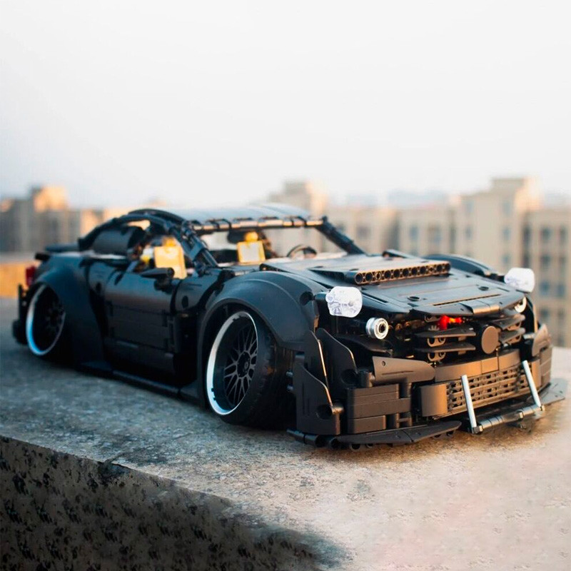 Конструктор Mercedes-Benz C63 AMG «HellaFlush Canibeat Black Warrior»