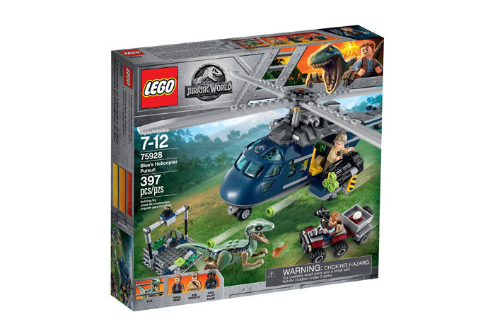 Конструктор LEGO Jurassic World Погоня за Блю на вертолёте