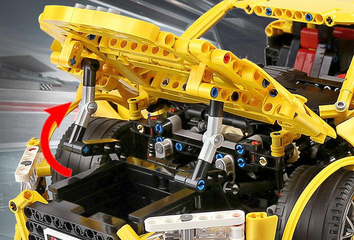 Конструктор Mould King Спорткар Audi R8 V10 (жёлтый)