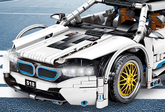 Конструктор Sembo Block Спорткар BMW i8 (масштаб 1:14)