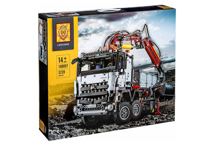 Конструктор Lion King (Lepin) аналог Lego 42043 Mercedes-Benz Arocs 3245