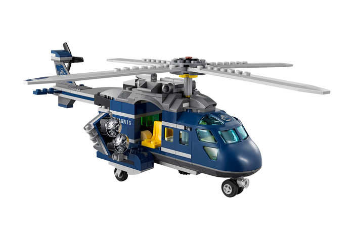 Конструктор LEGO Jurassic World Погоня за Блю на вертолёте